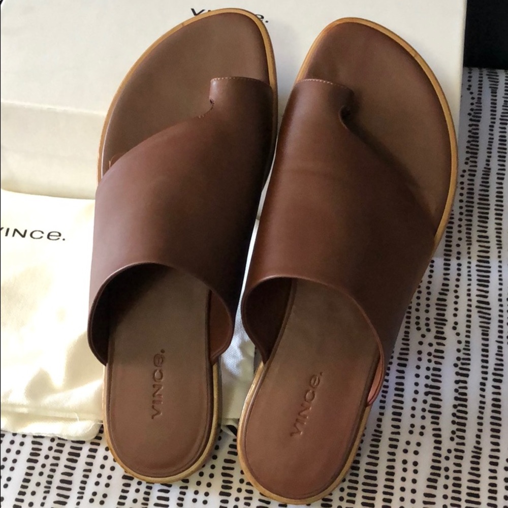 Vince Sandals with Toe Loops S3 - Picture 5 of 9